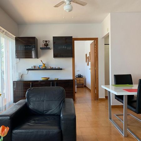 Apartment With Side Seaview 60 Meters From Sea Torrevieja Exterior photo