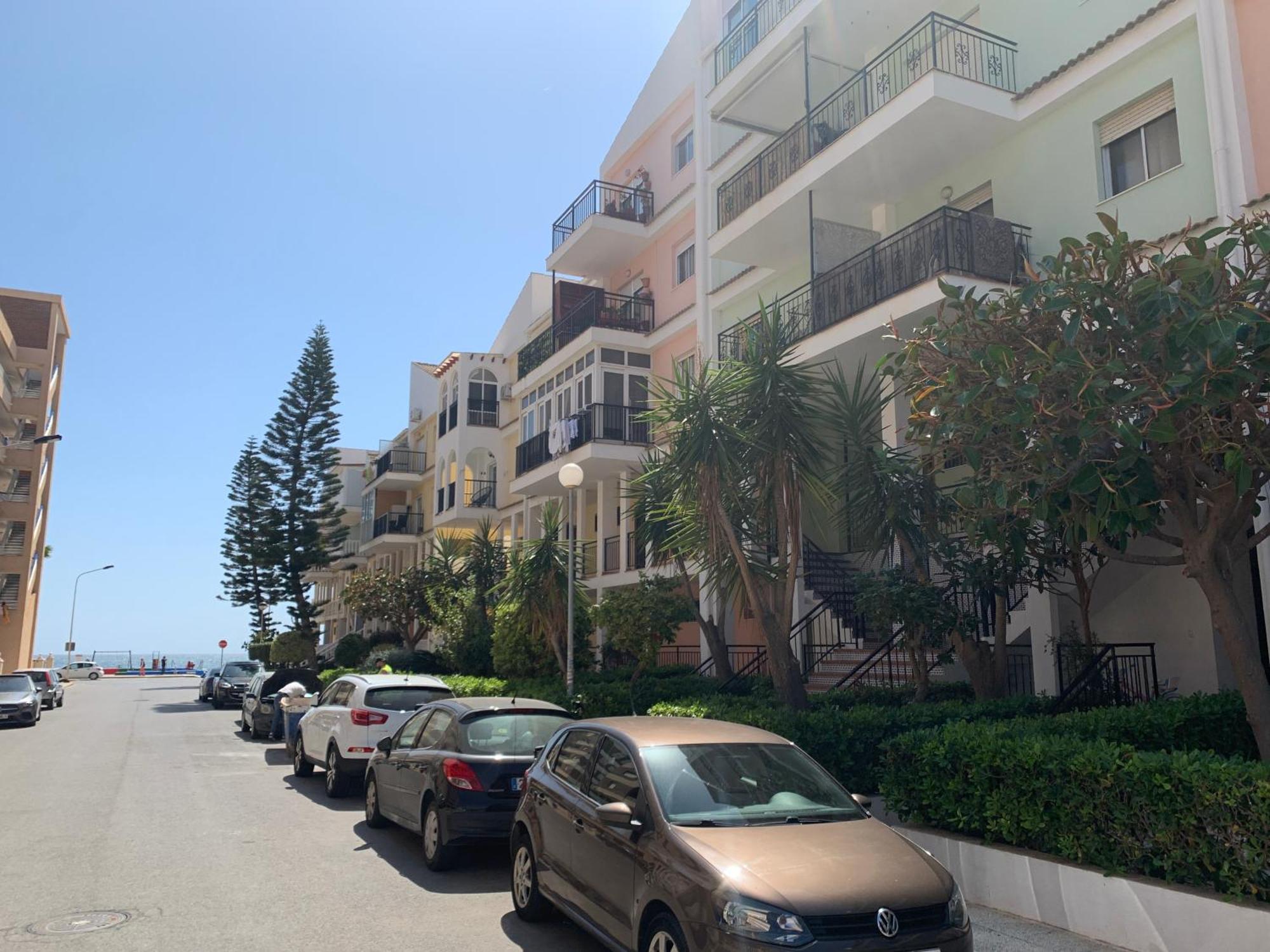 Apartment With Side Seaview 60 Meters From Sea Torrevieja Exterior photo
